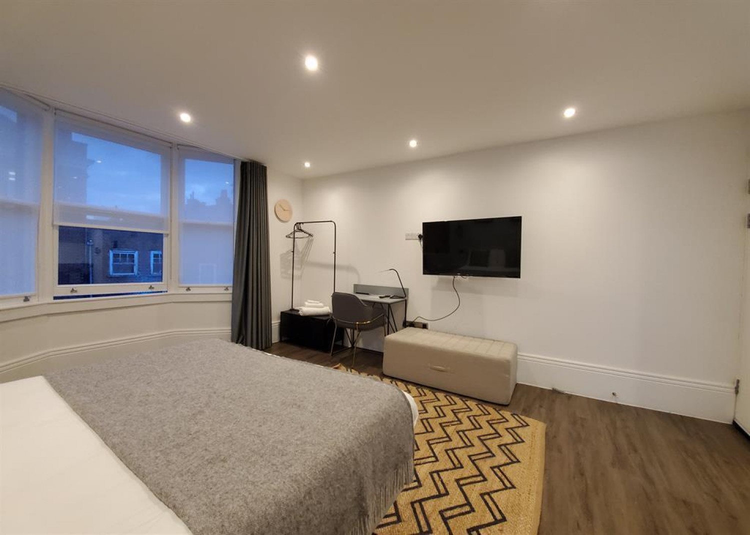 Friar Street, Reading, RG1 1HE