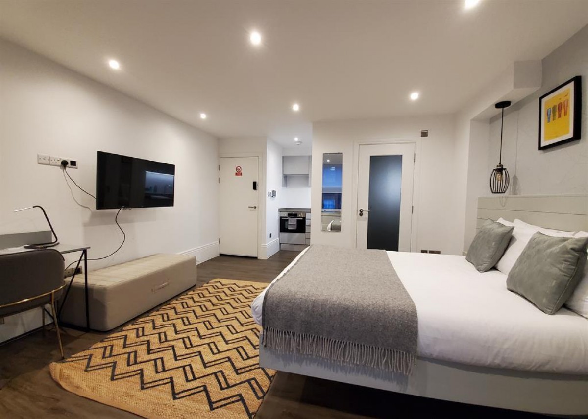 Friar Street, Reading, RG1 1HE