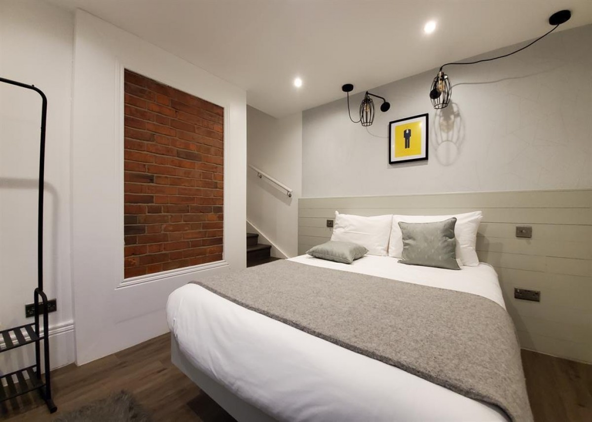 Friar Street, Reading, RG1 1HE