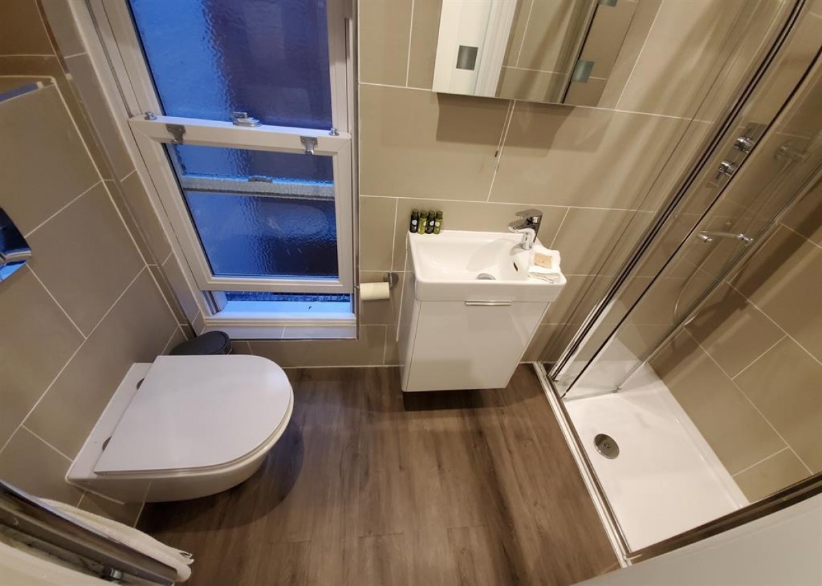 Friar Street, Reading, RG1 1HE