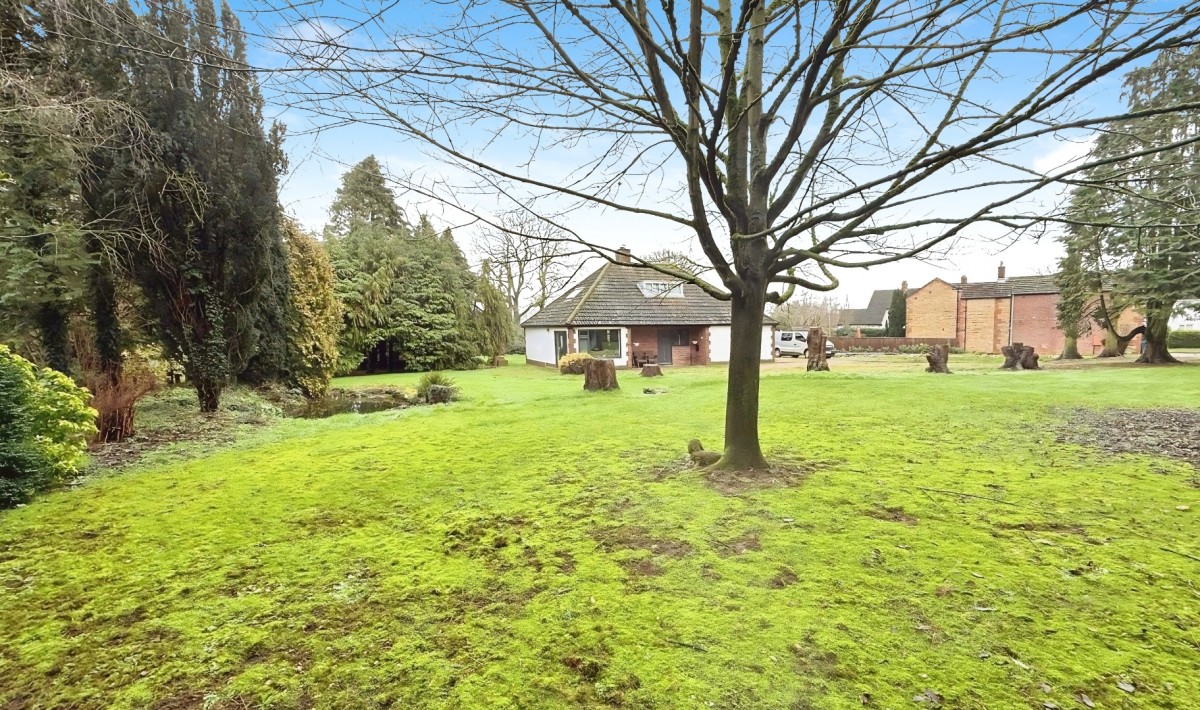 High Street, Snitterby, Gainsborough