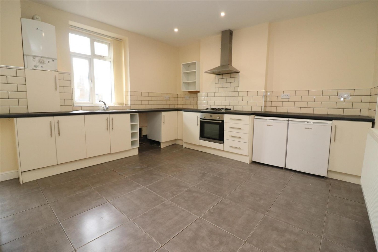 Bank Street, Darwen, , BB3 3HE