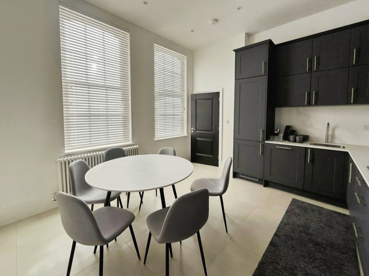 Uxbridge Road, Hanwell