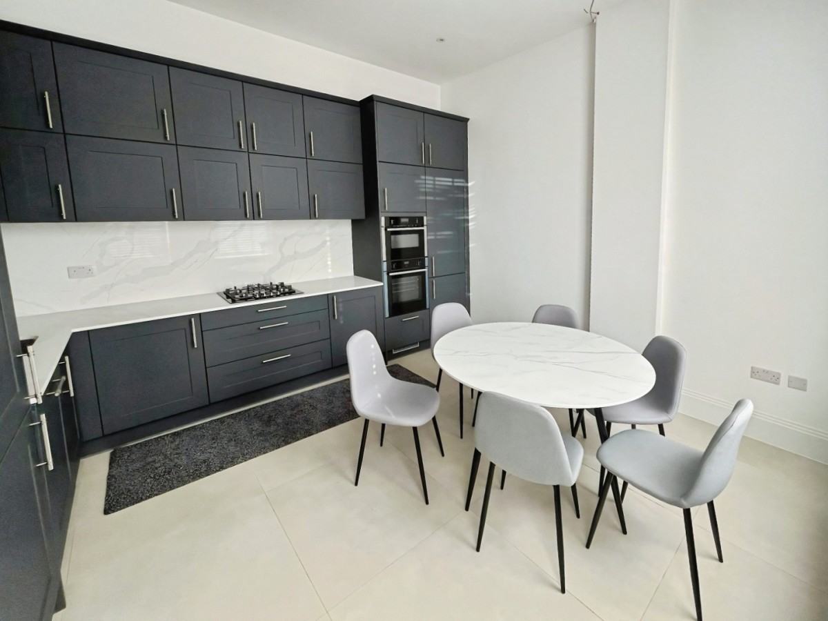 Uxbridge Road, Hanwell