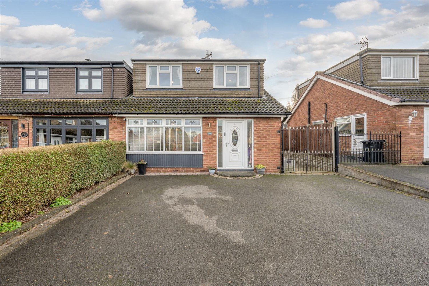 Rose Avenue, Kingswinford, DY6 8LE