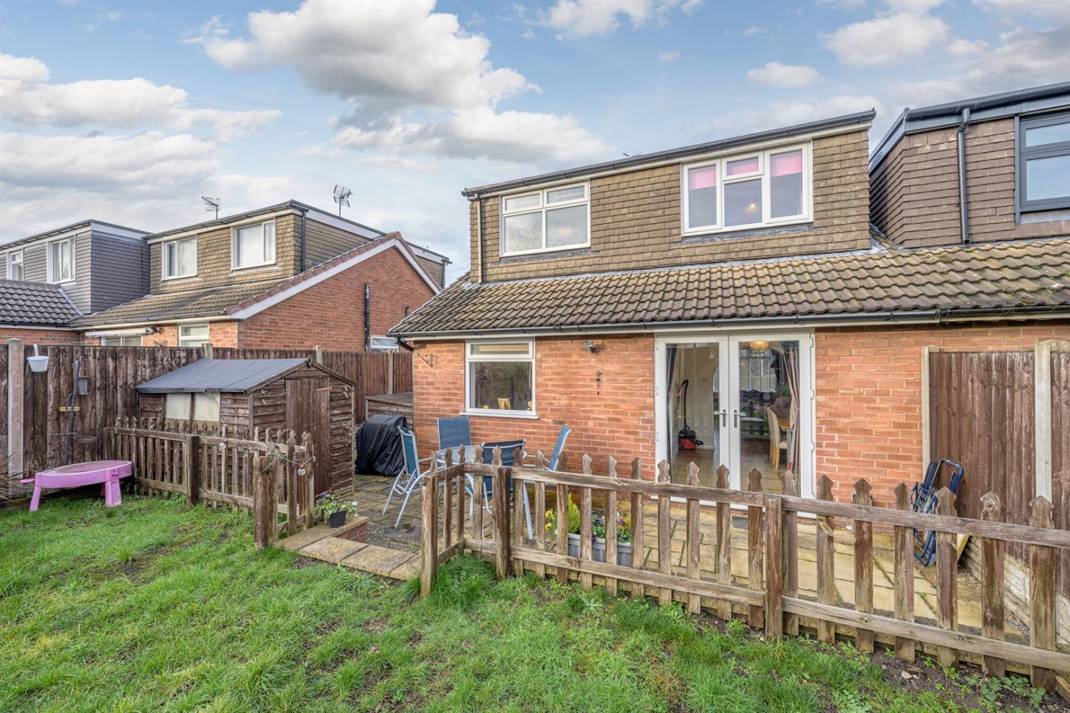 Rose Avenue, Kingswinford, DY6 8LE