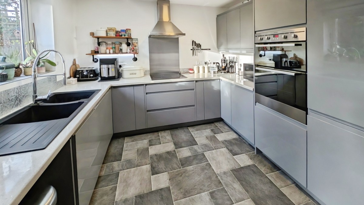 Cesson Close, Chipping Sodbury, Bristol