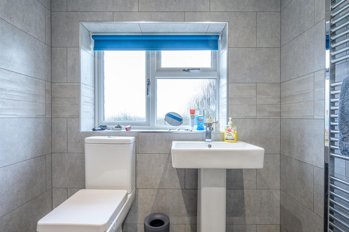 Standhills Road, Kingswinford, DY6 8JR