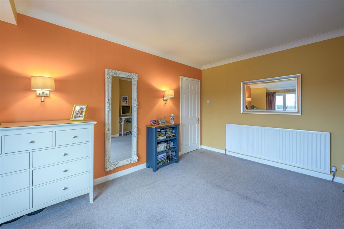 Standhills Road, Kingswinford, DY6 8JR