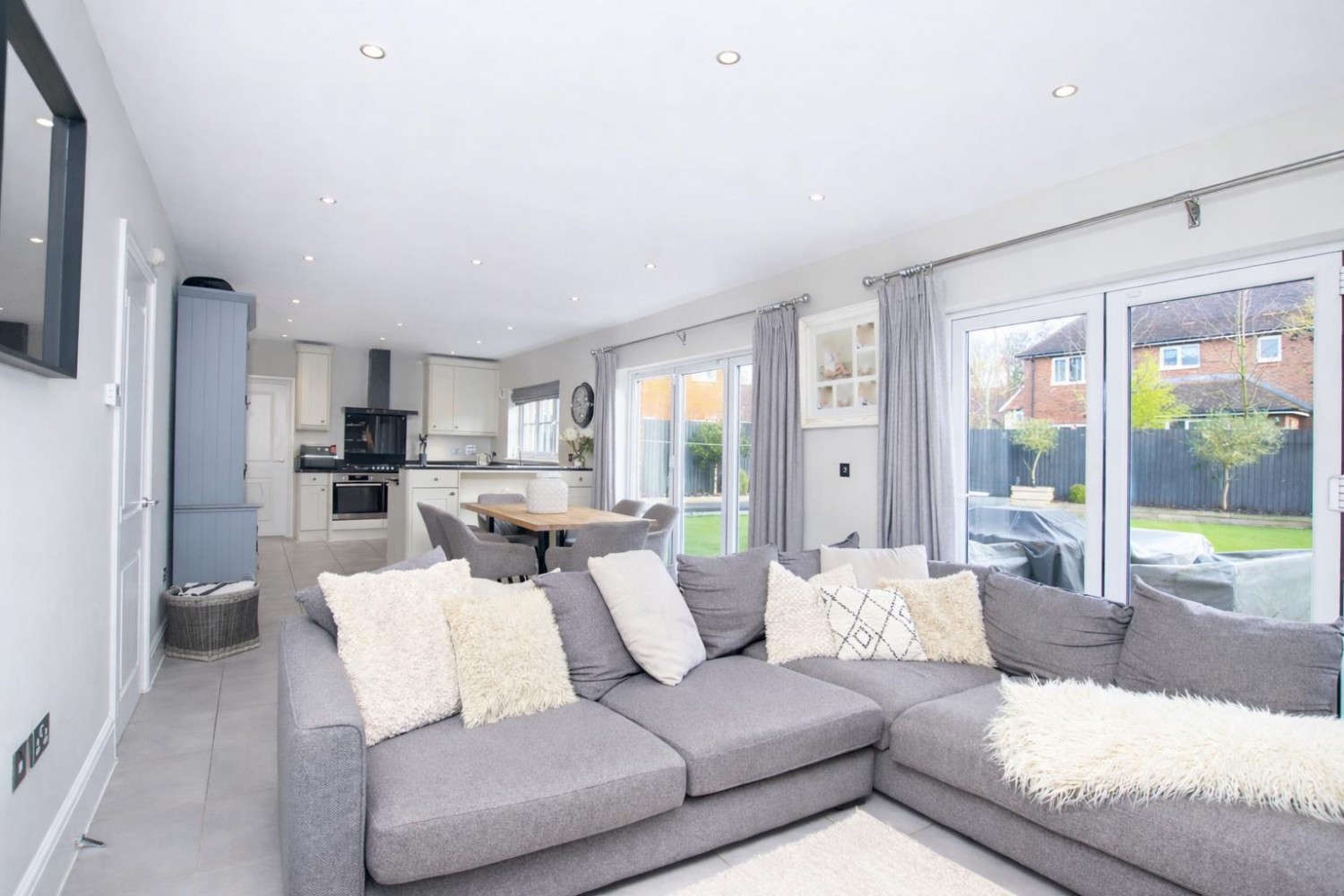 Featherstone Close, Buckshaw Village