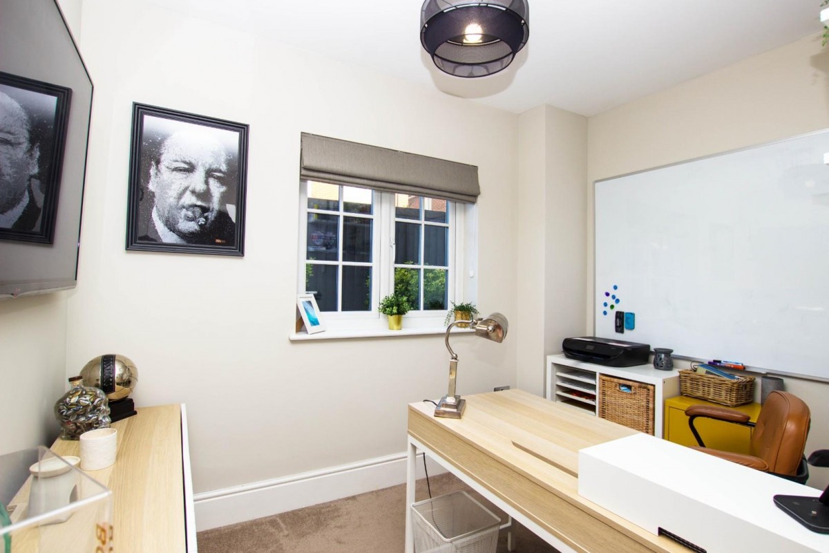 Featherstone Close, Buckshaw Village