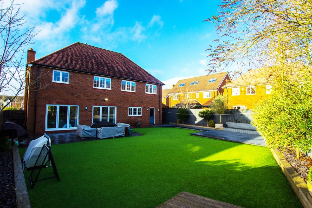 Featherstone Close, Buckshaw Village