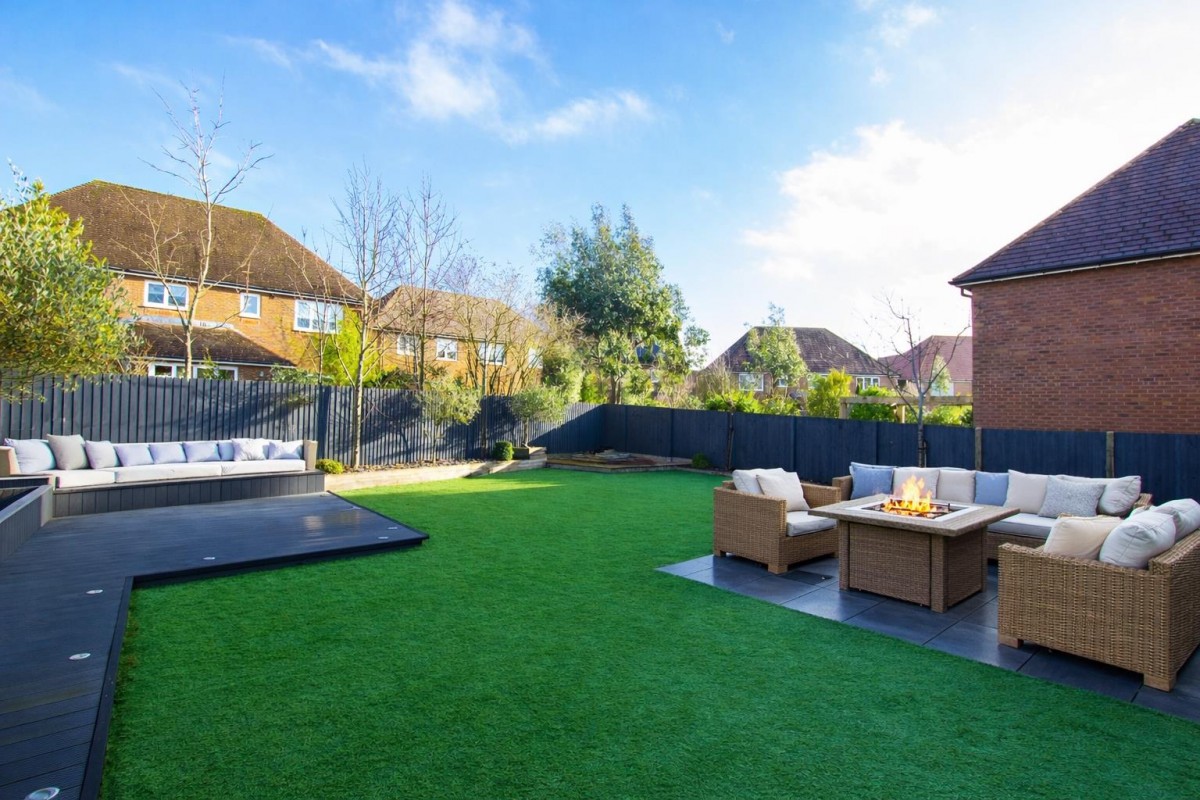 Featherstone Close, Buckshaw Village