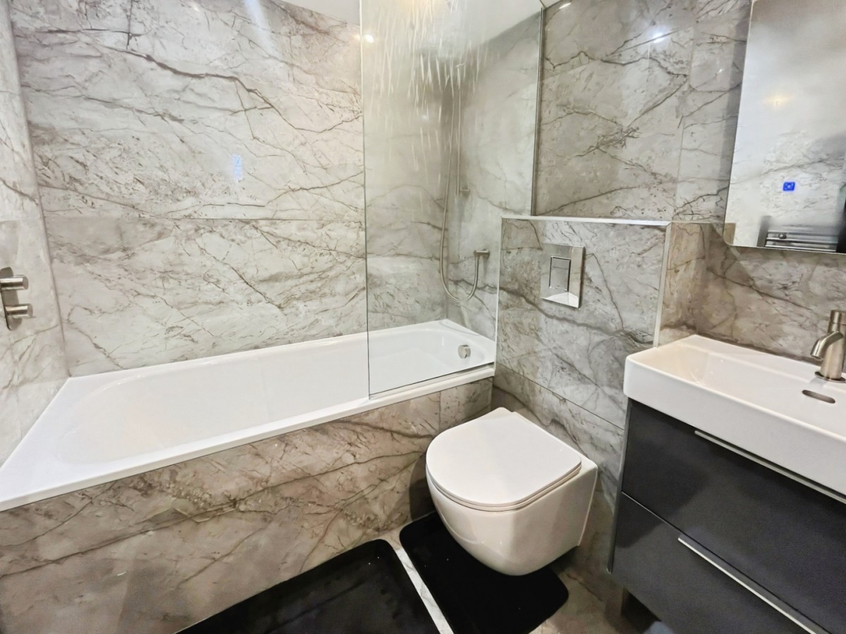 Uxbridge Road, Hanwell