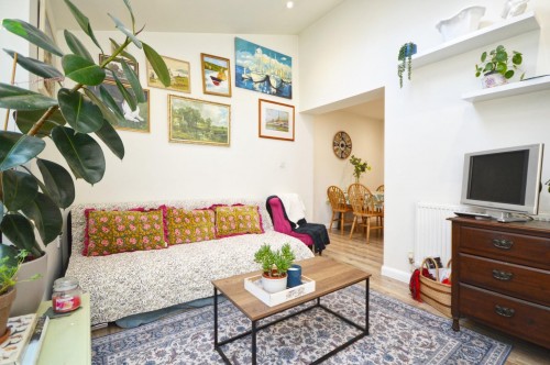 Maceys Road, Bristol