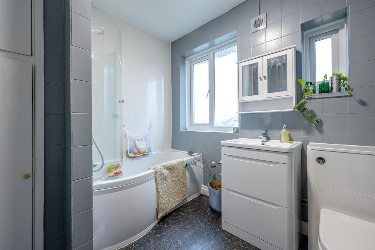 St. Georges Road, Norton, Stourbridge, DY8 3DU