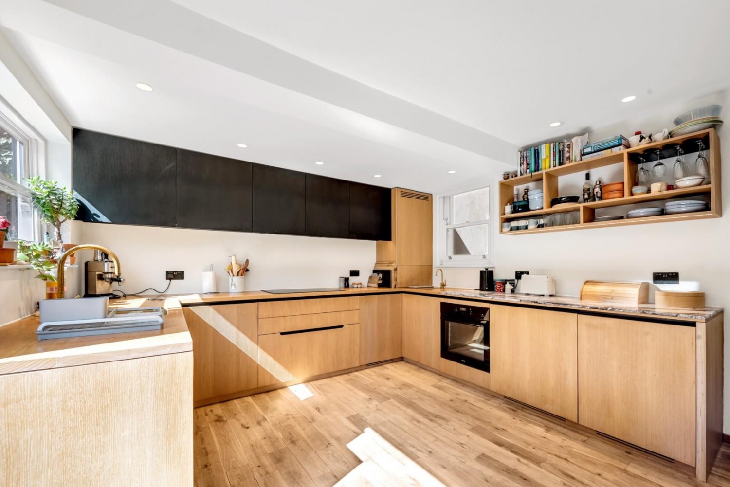 Brooke Road, London, N16