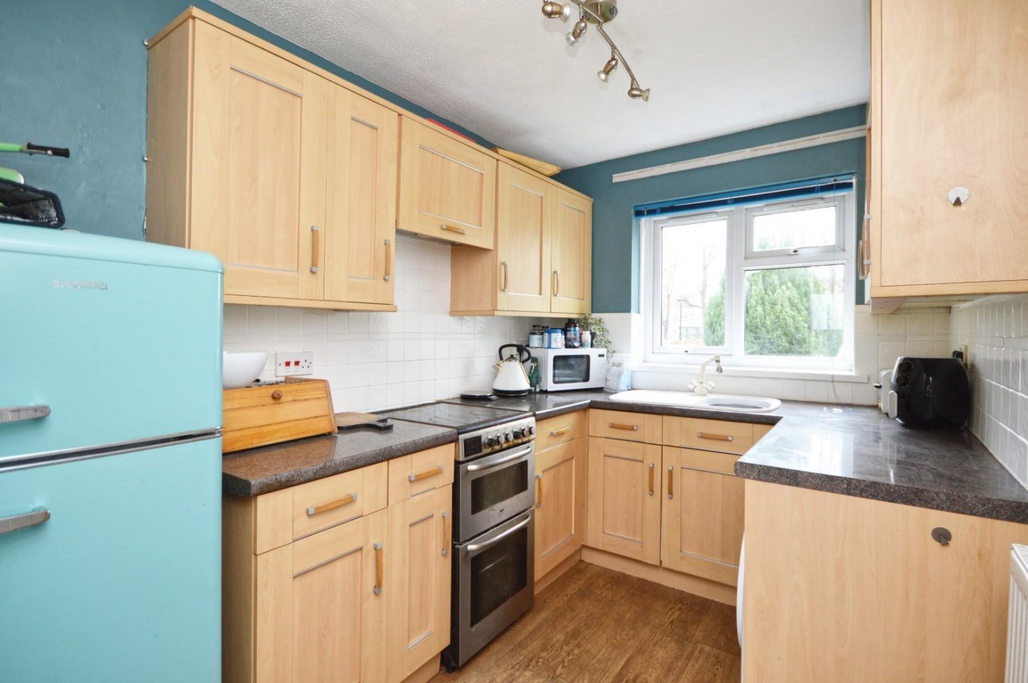 Button Close, Bristol