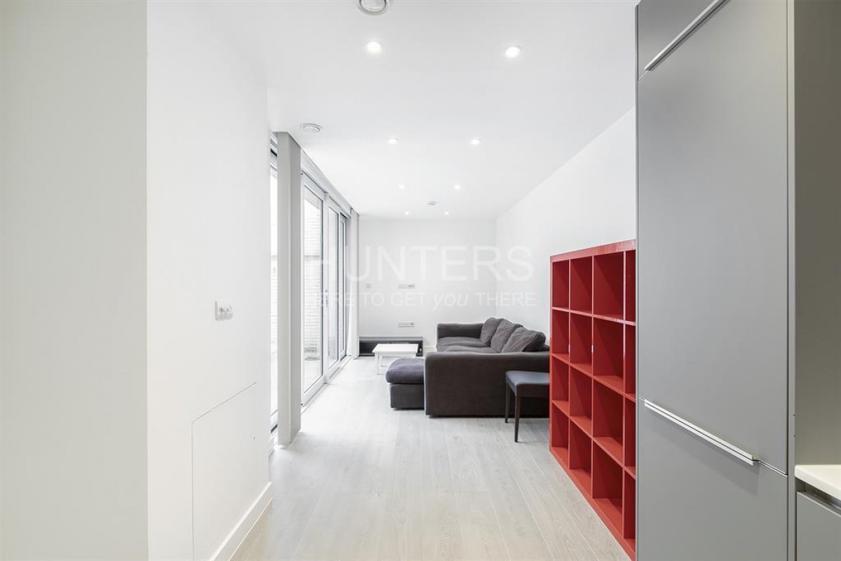 Seven Sisters Road, London, N4