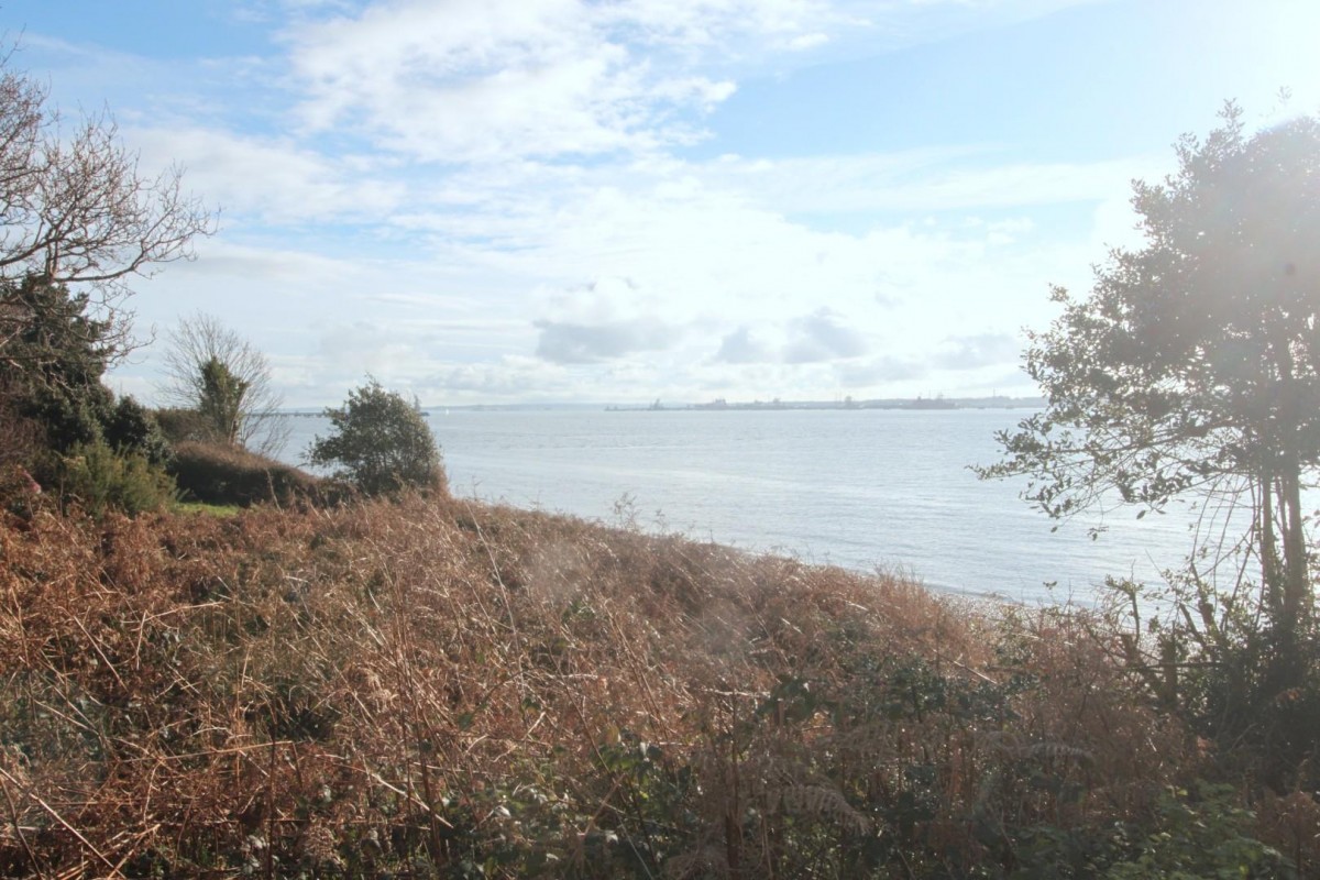 Westfield Common, Hamble, Southampton