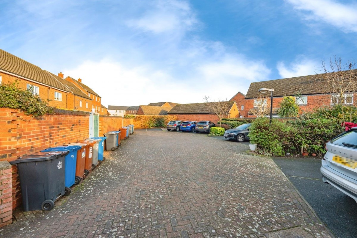 Armada Close, Lichfield