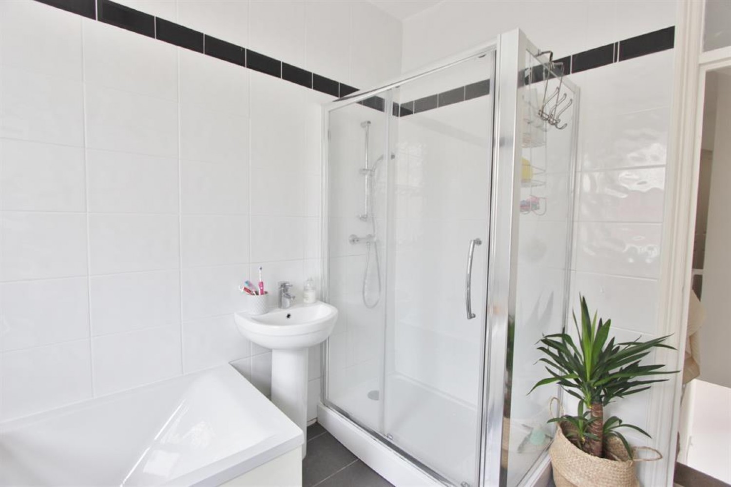 Onslow Road, Sheffield, S11 7AF