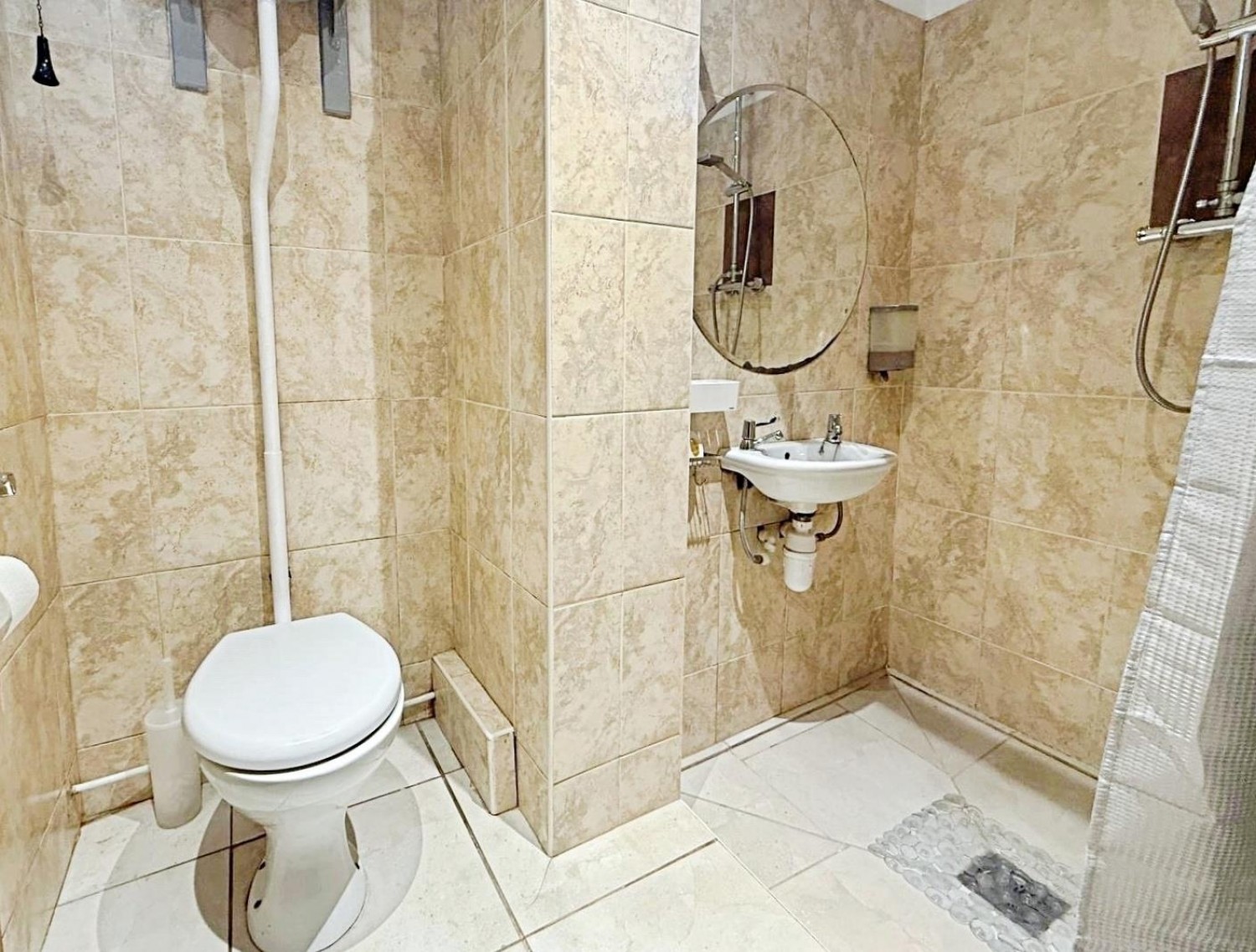 Steere Avenue, Tamworth