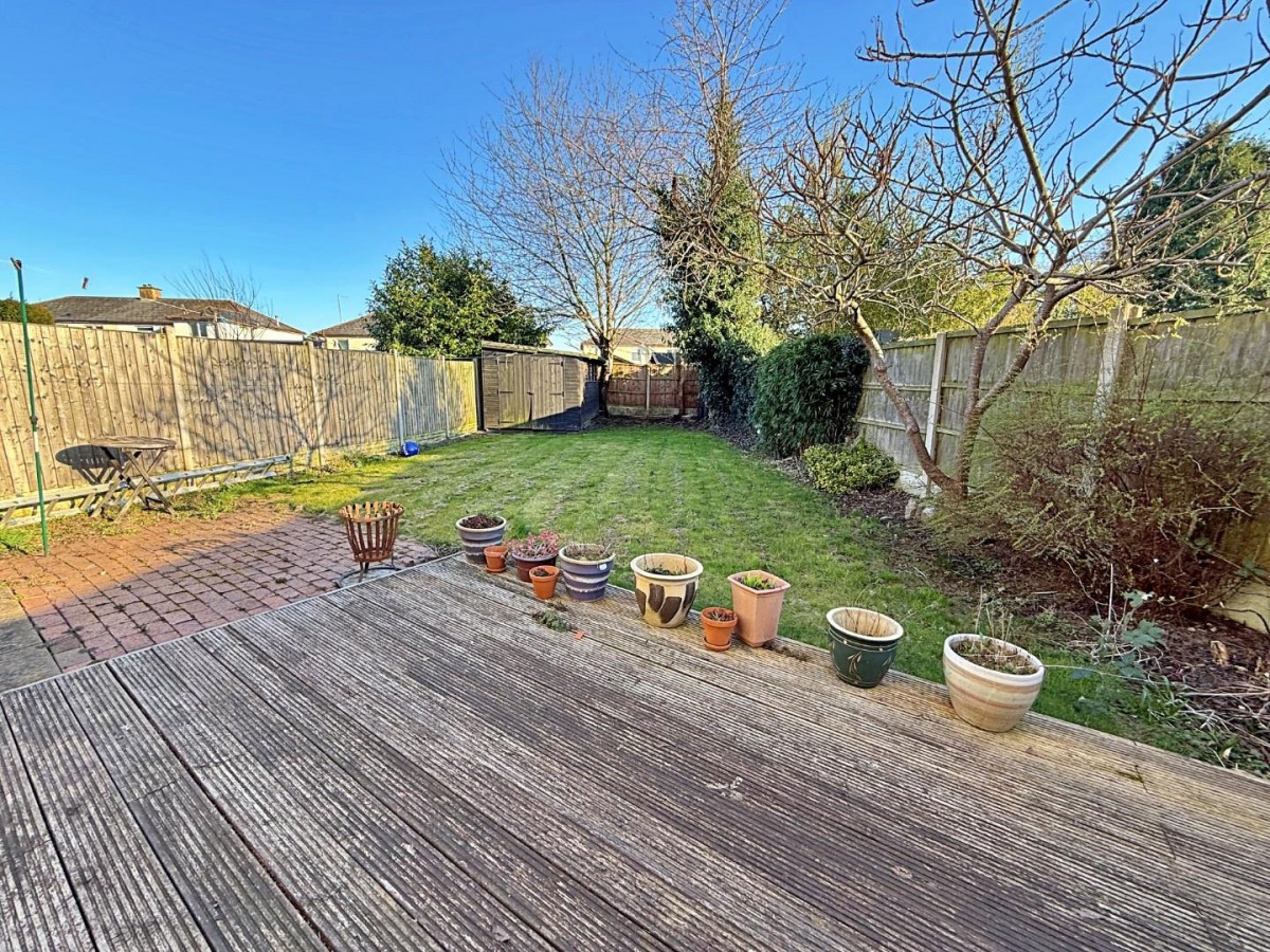 Steere Avenue, Tamworth