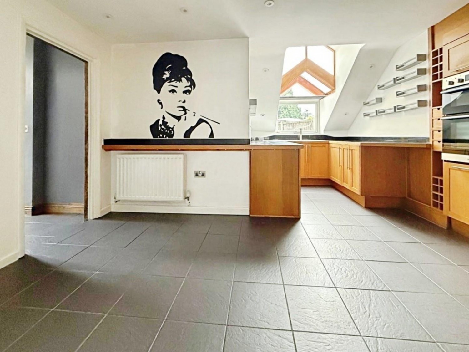 Steere Avenue, Tamworth