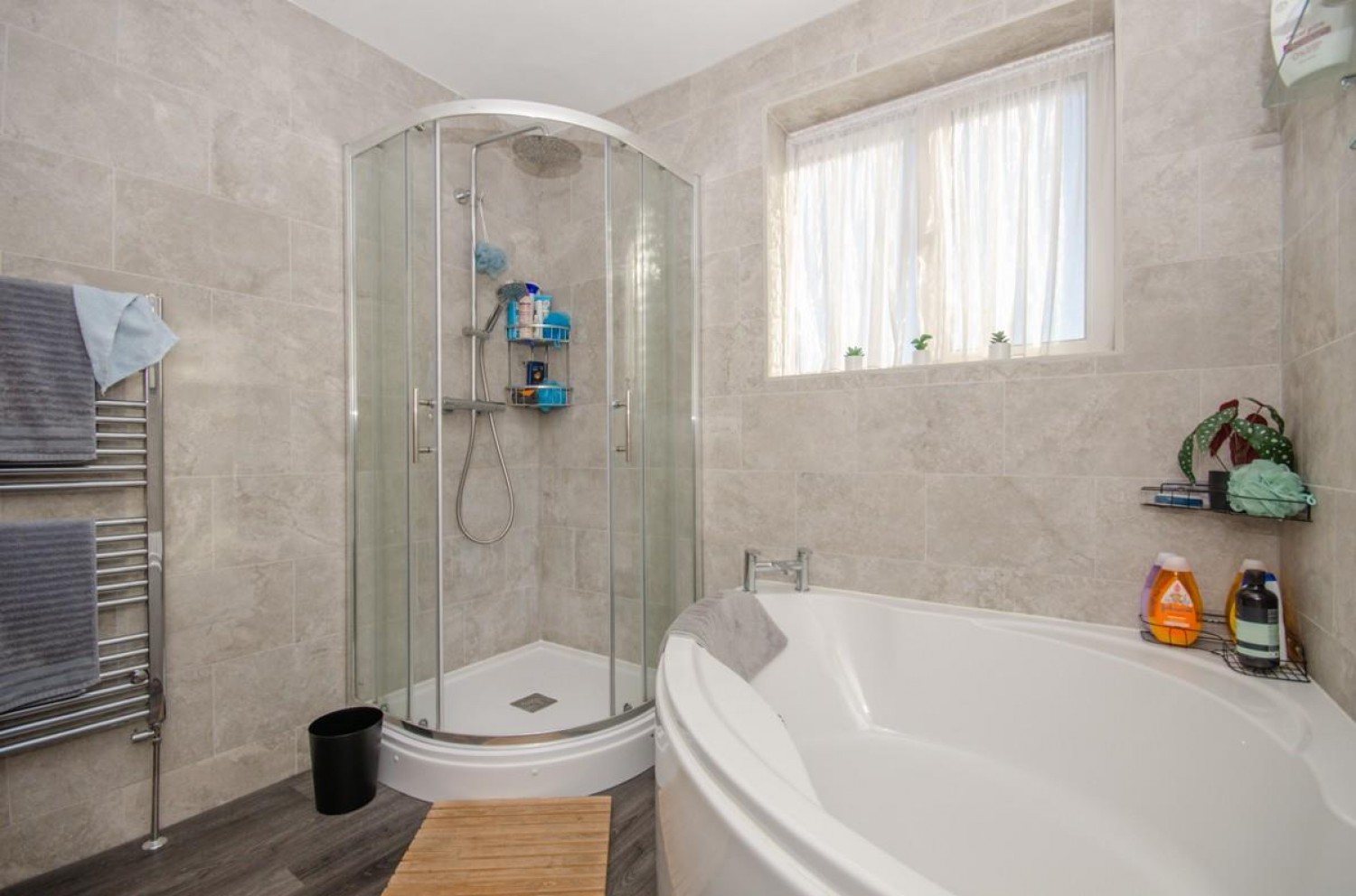 Bridgeleap Road, Downend. Bristol, BS16 6TP