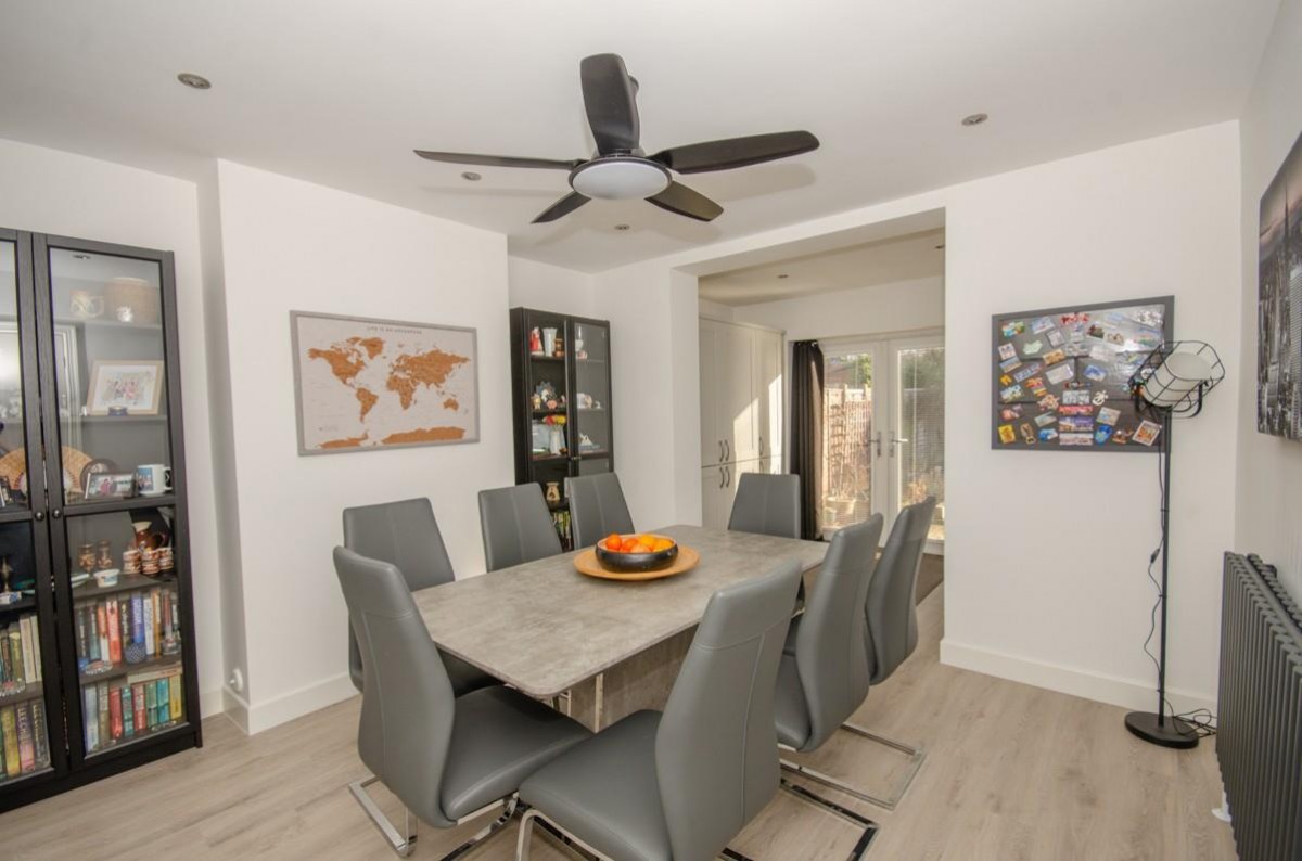 Bridgeleap Road, Downend. Bristol, BS16 6TP