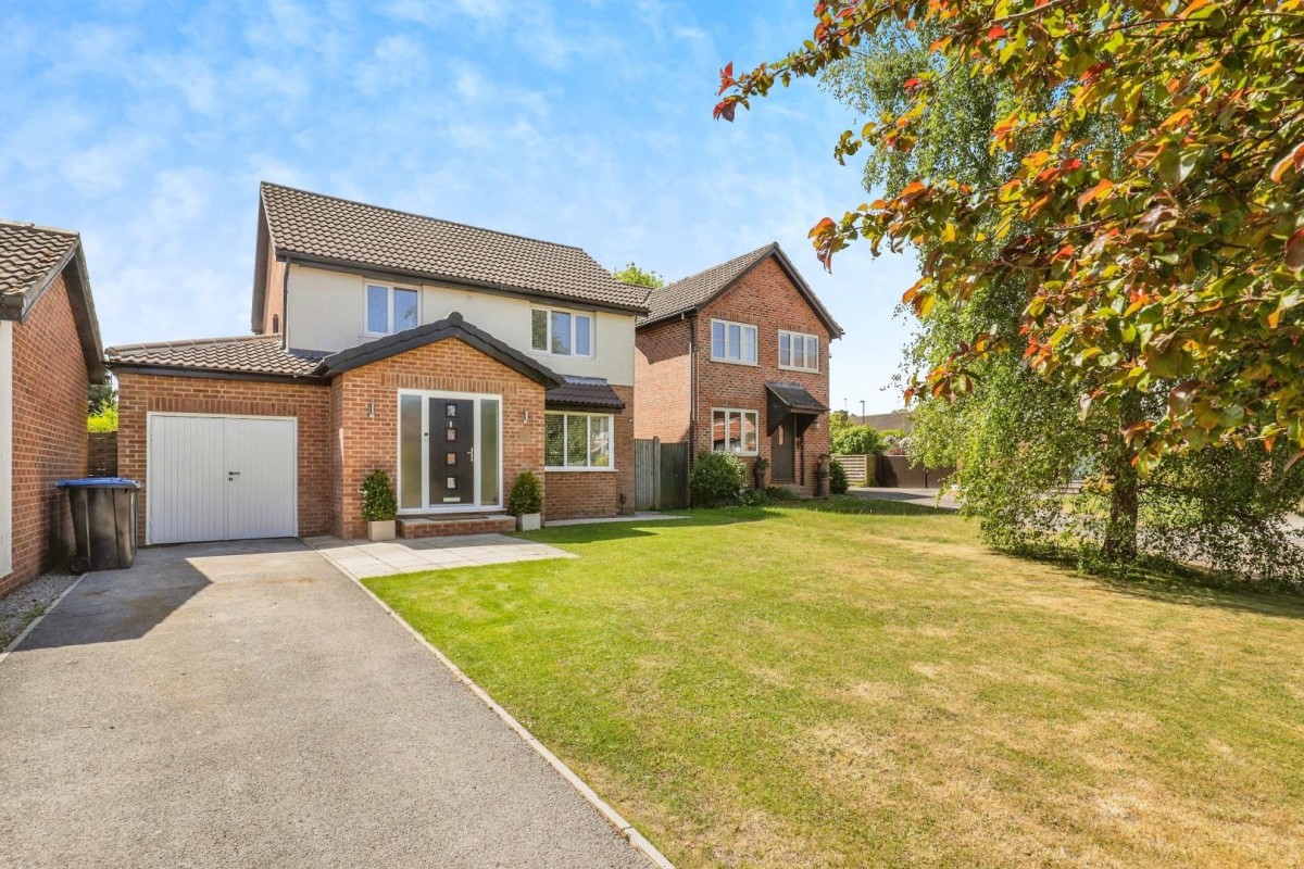 Arthurs Close, Harrogate, HG2 0EF