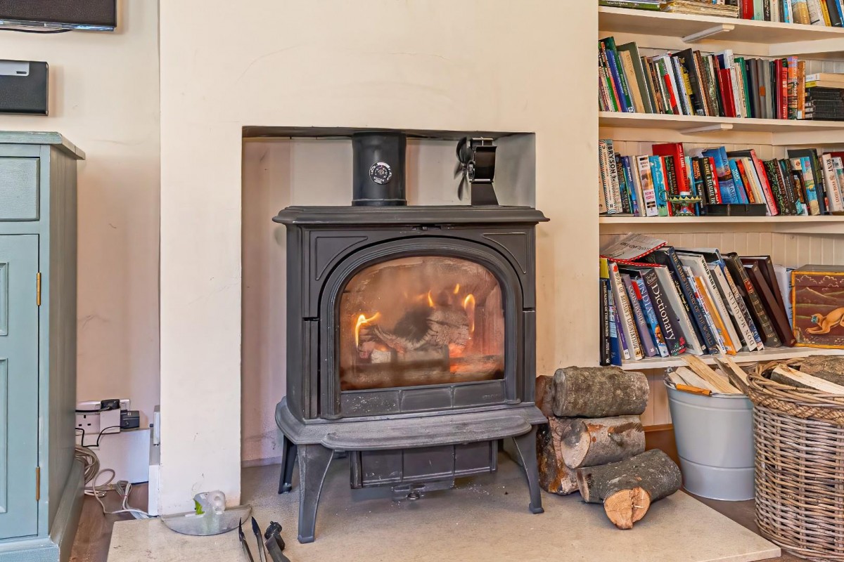 High Street, Cheddington, LU7 0RQ