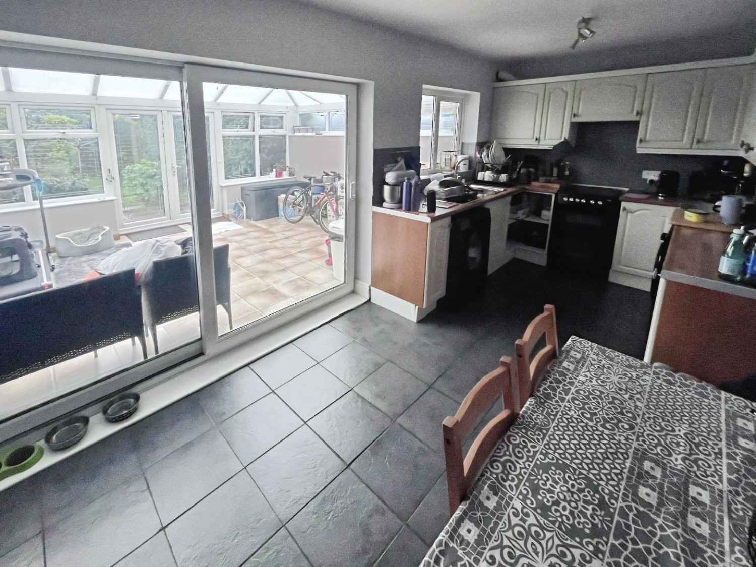 Cross Lane, Sedgley, DY3 1PB