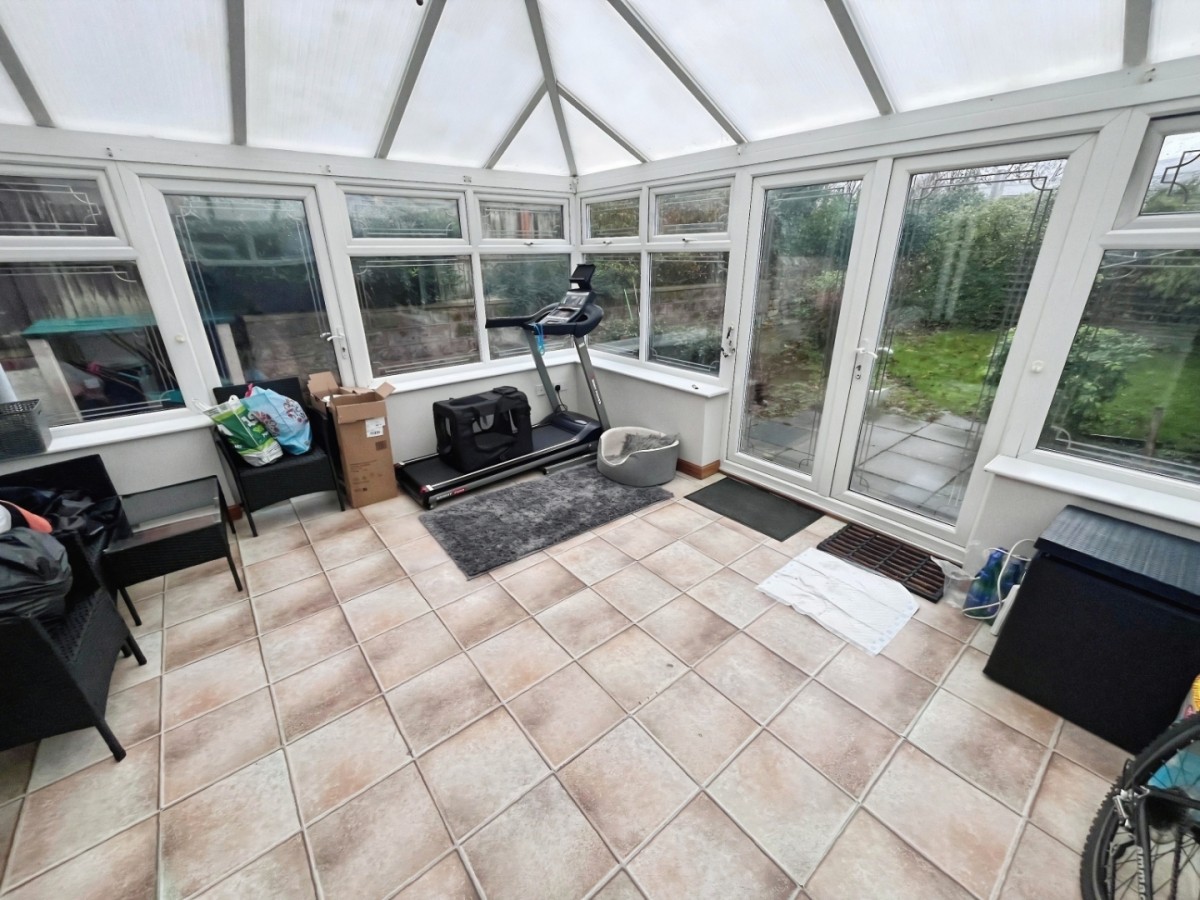 Cross Lane, Sedgley, DY3 1PB