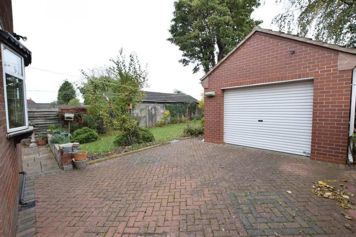 Avenue Vivian, Scunthorpe