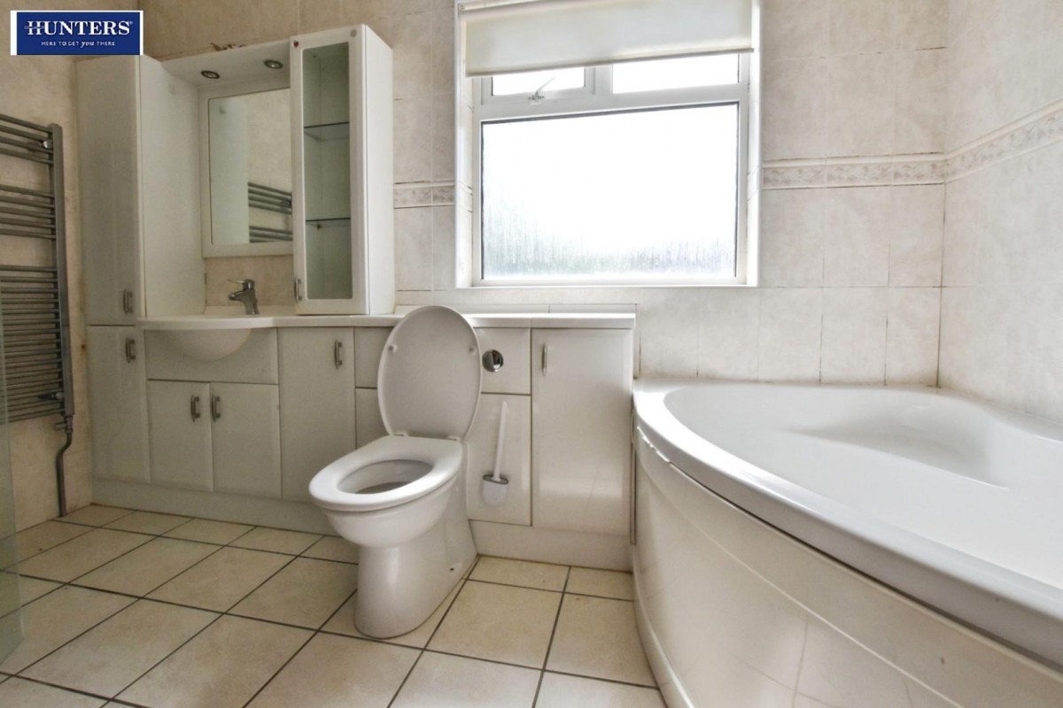 Avenue Vivian, Scunthorpe