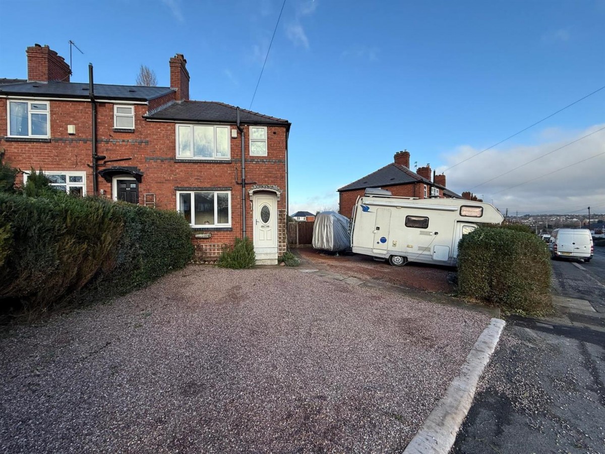 Summer Road, Rowley Regis, B65 9QG