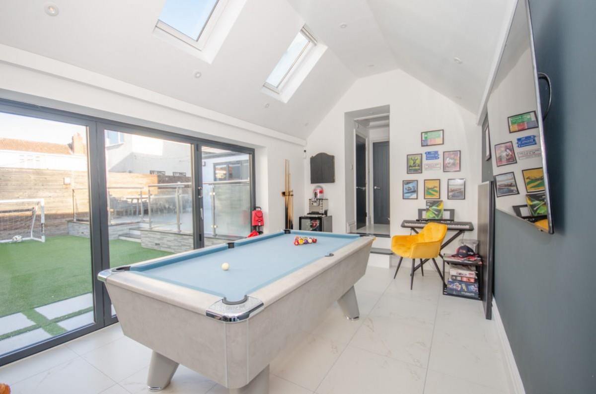 Park Road, Staple Hill, Bristol, BS16 5LD