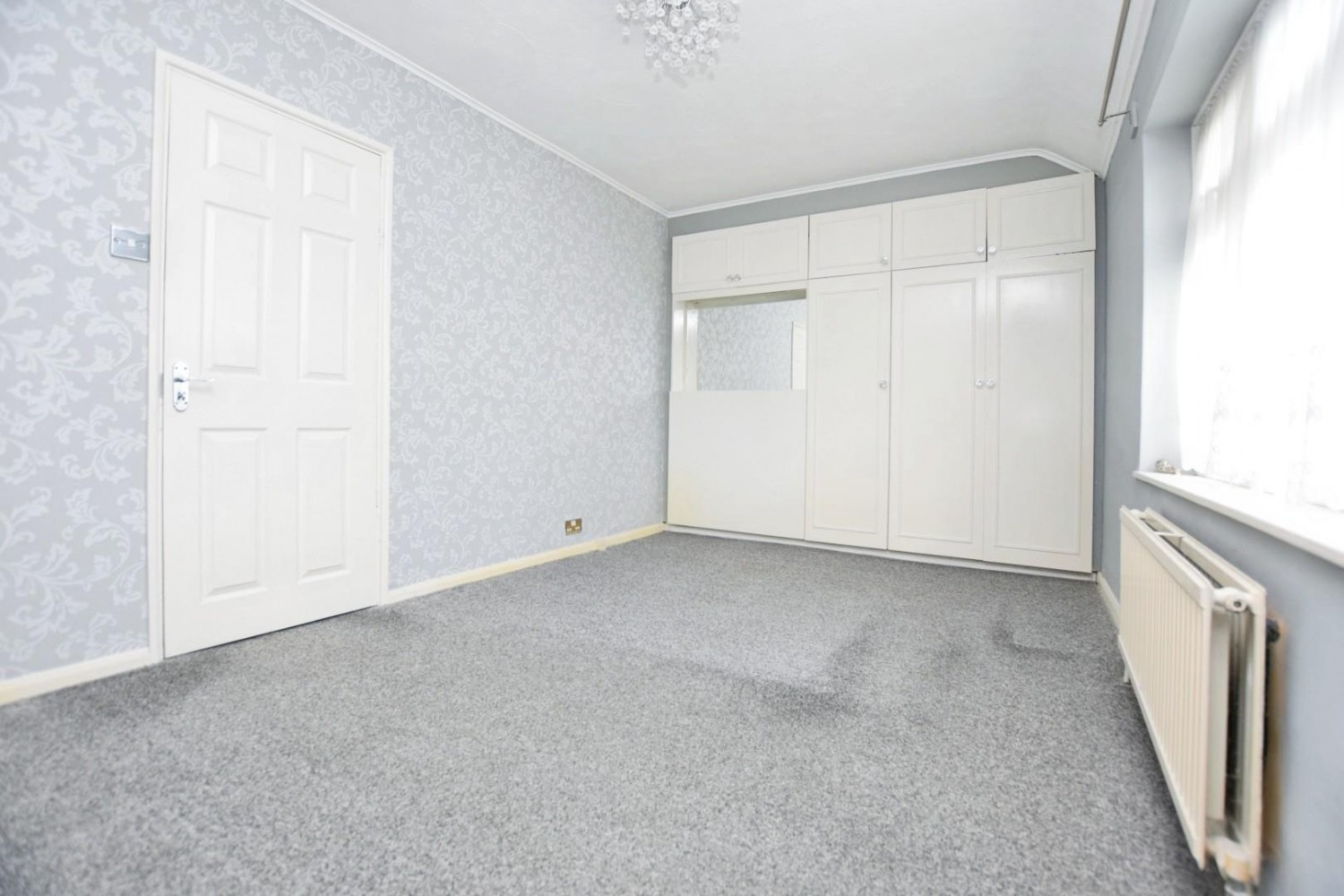 Cornshaw Road, Dagenham, RM8