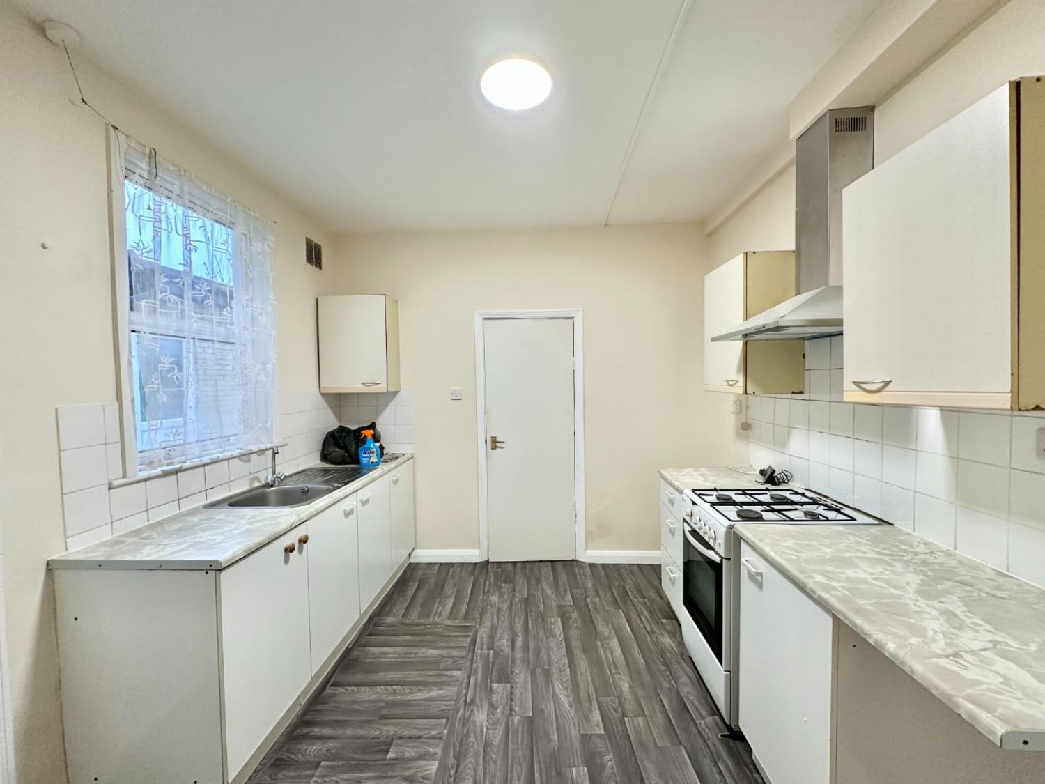 Mount Avenue, Southall