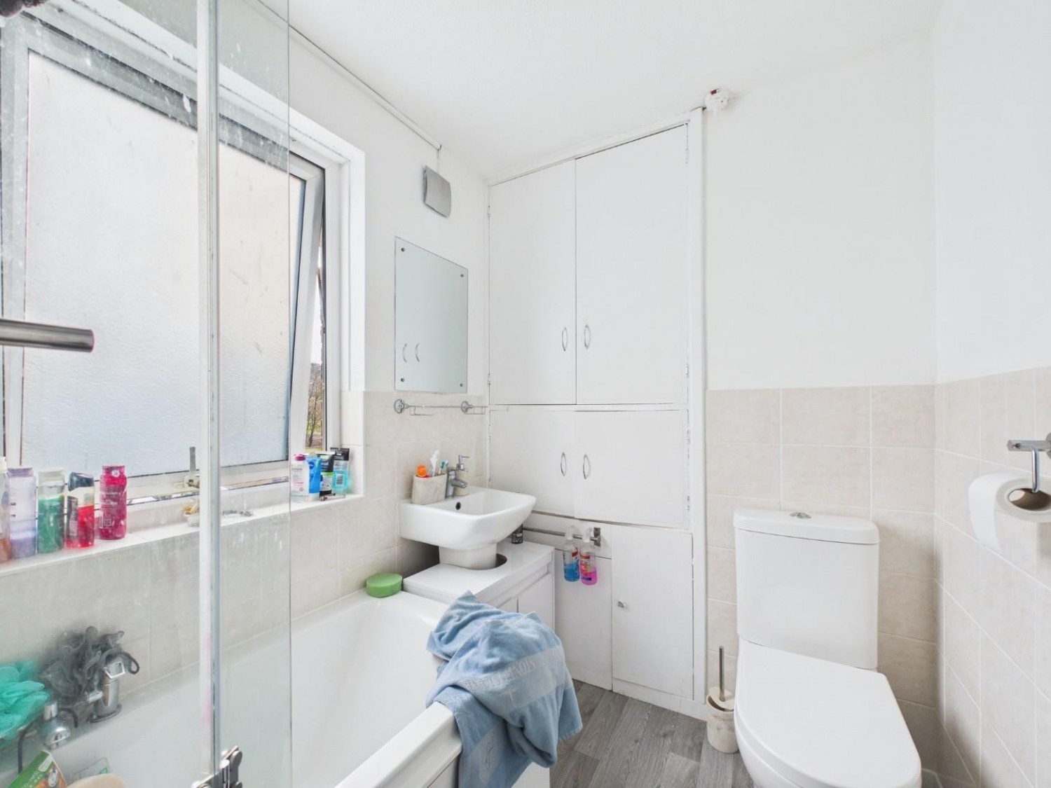 Frizley Gardens, Bradford