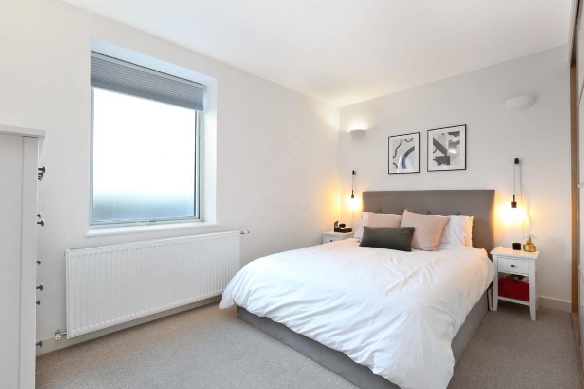 Camberwell New Road. London, SE5