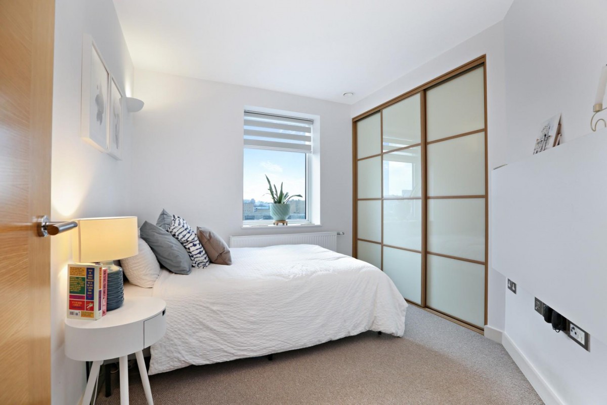 Camberwell New Road. London, SE5