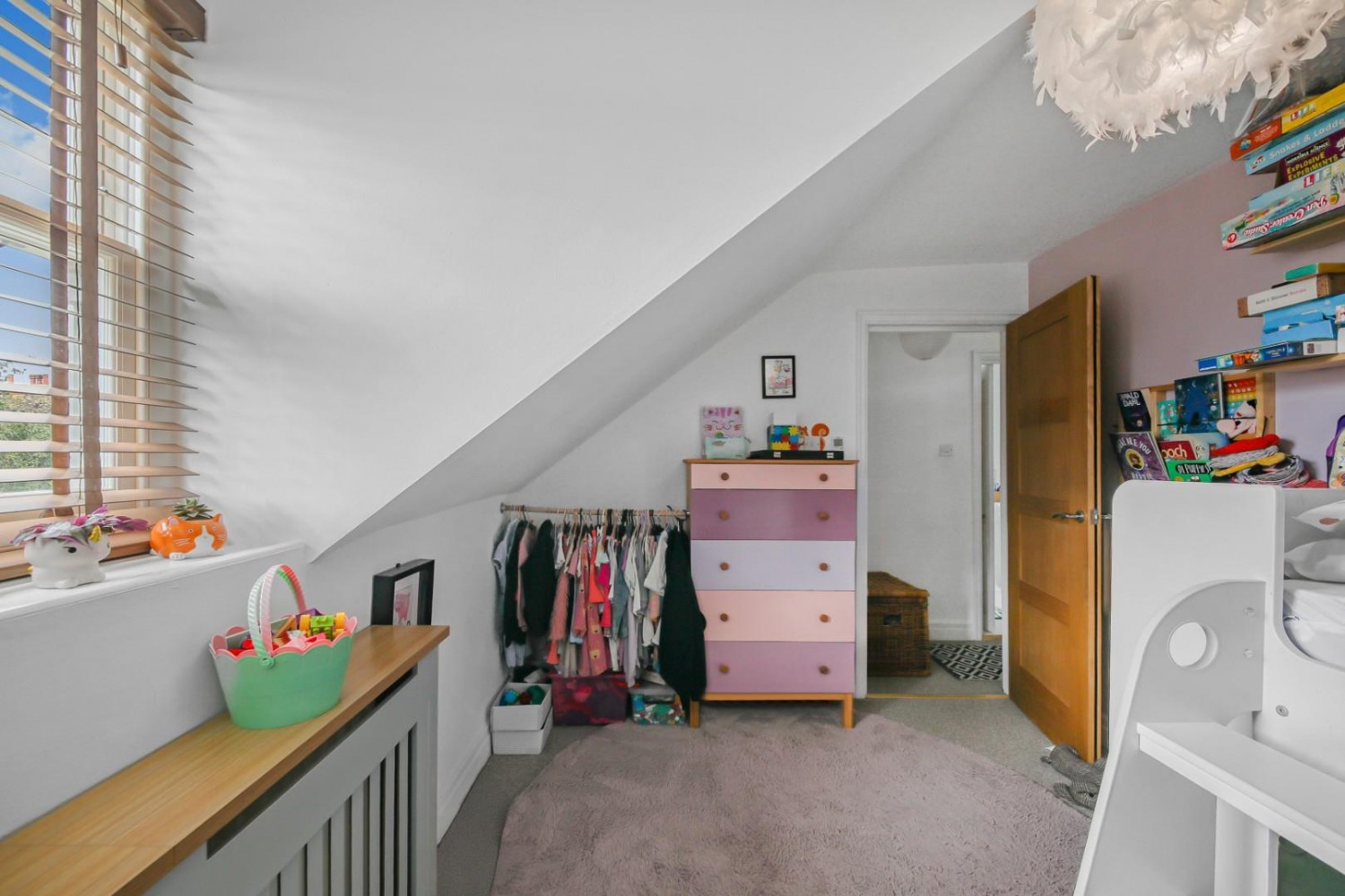 West Bank, London, N16