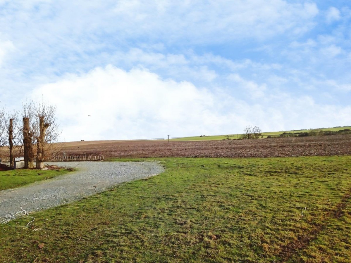 Hollycroft, Barmston, Driffield, YO25 8PP