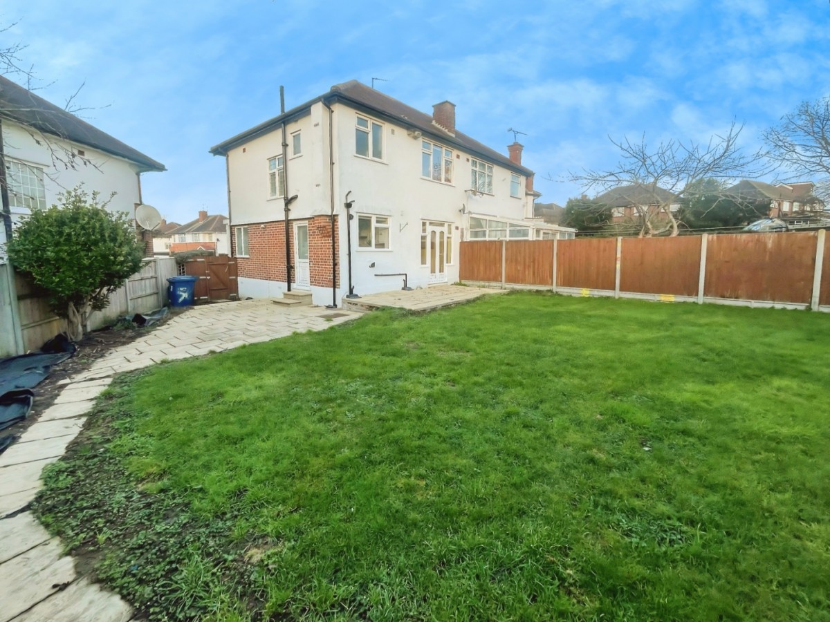 Penn Close, Greenford