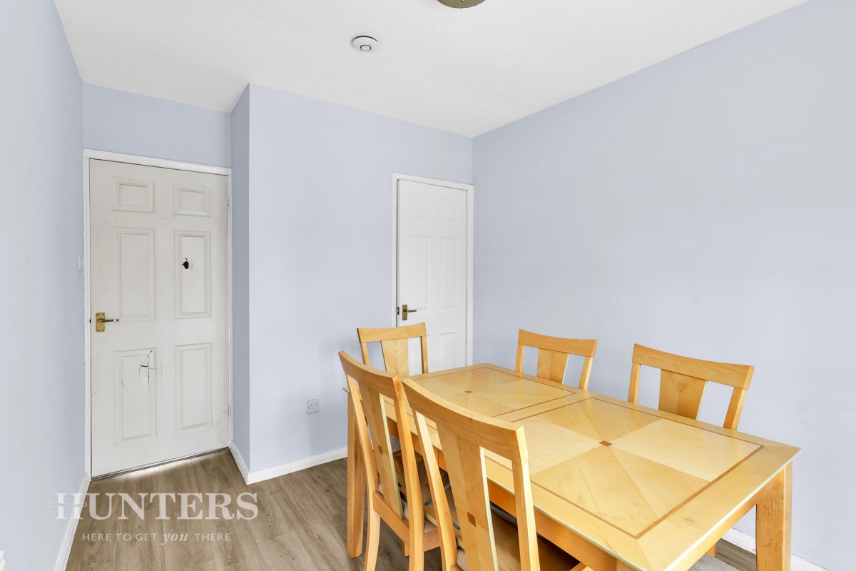 Cornbrook Close, Wardle, OL12 9NN