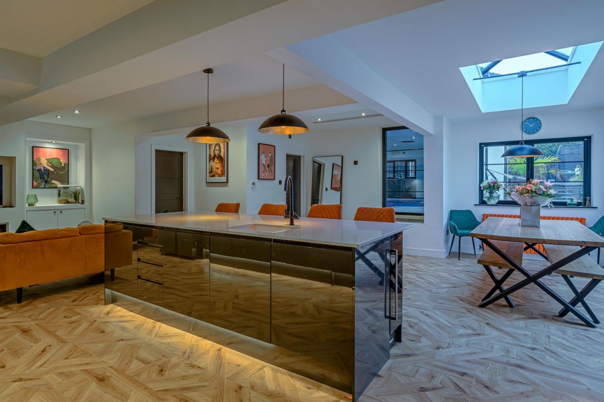 Stream Road, Kingswinford, DY6 9NW