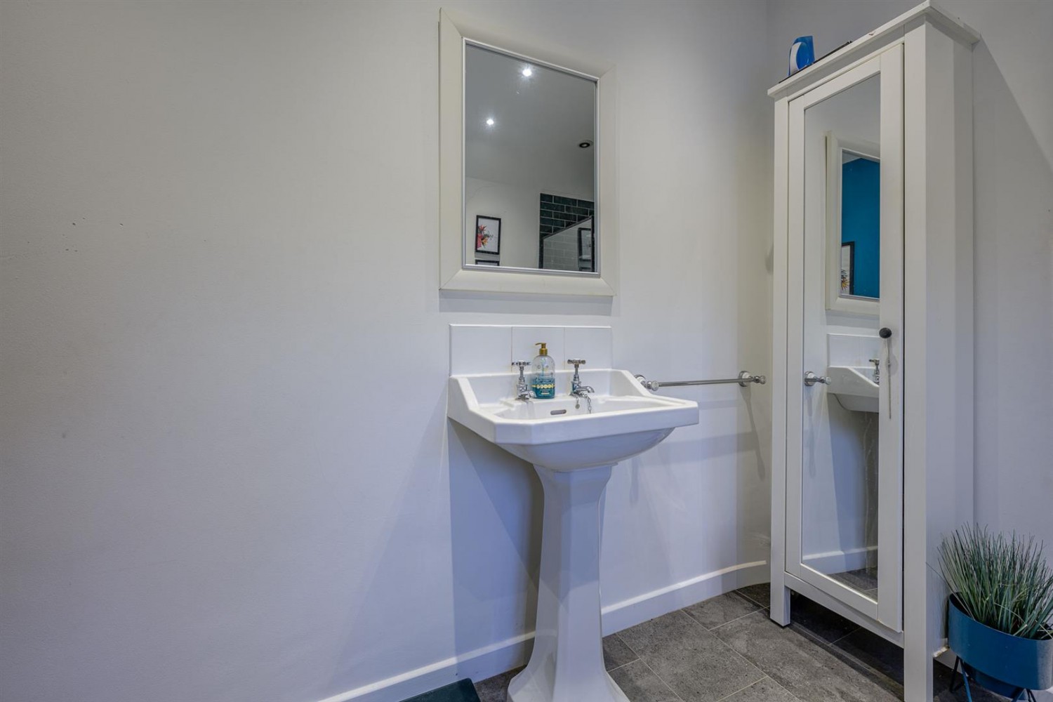 Stream Road, Kingswinford, DY6 9NW